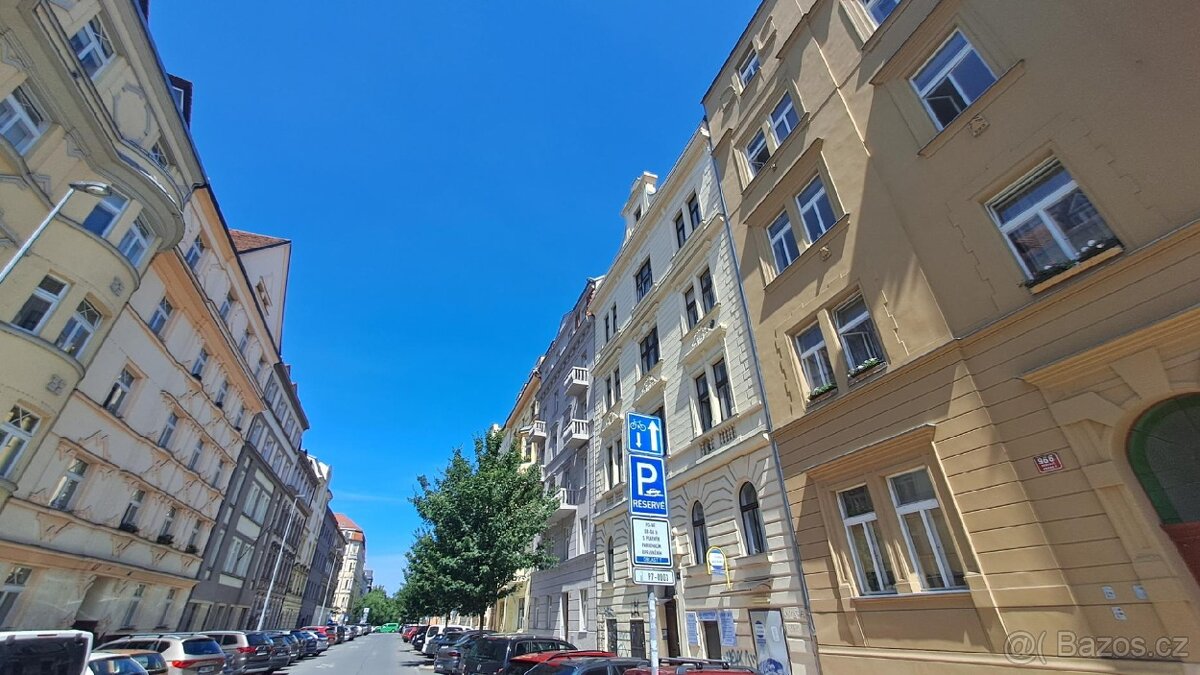 Prodej bytu 3+kk 63 m² Jana Zajíce, Praha - Bubeneč
