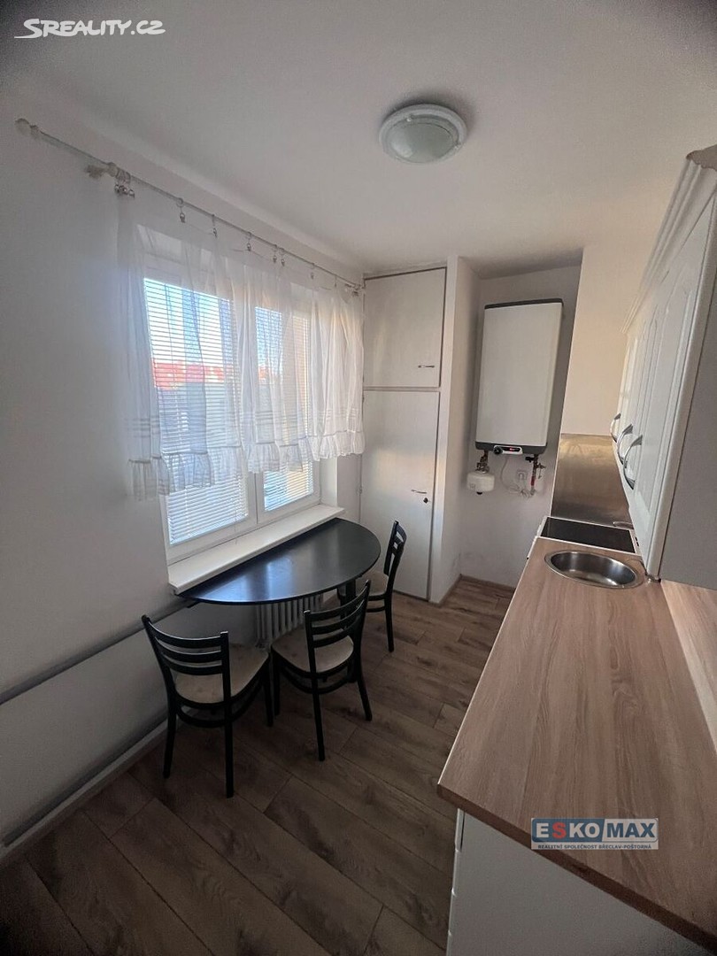 Pronájem bytu 2+1 60 m²